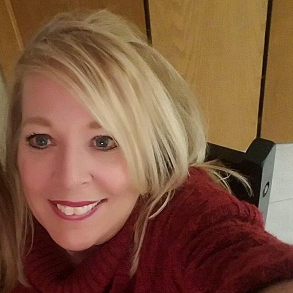 Meet your Posher, Cynthia